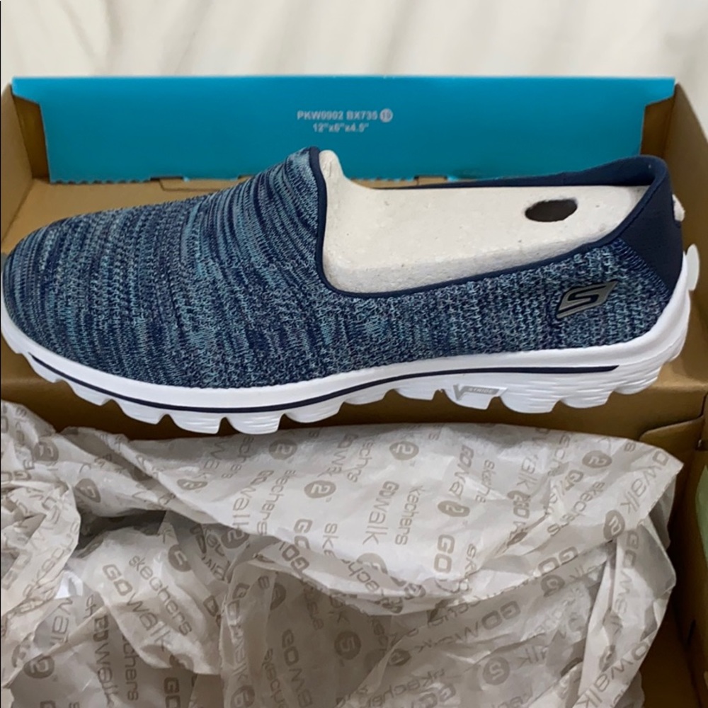 Skechers go walk 2